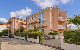 Apartments Eda